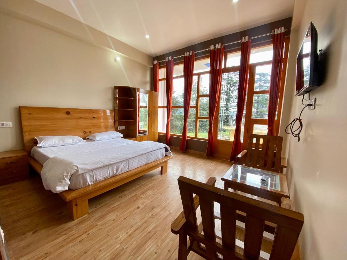 Hotel Mansarovar Inn Munsyari ภายนอก รูปภาพ