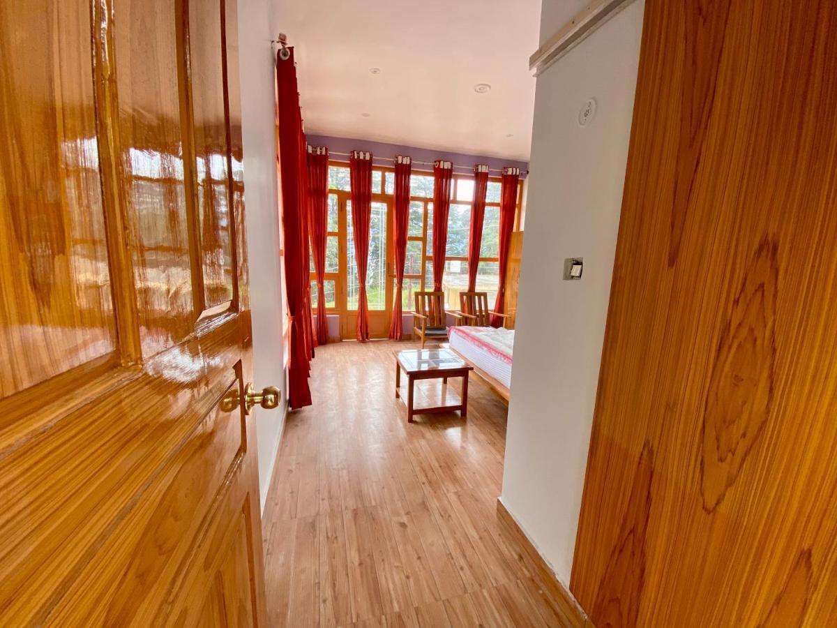 Hotel Mansarovar Inn Munsyari ภายนอก รูปภาพ